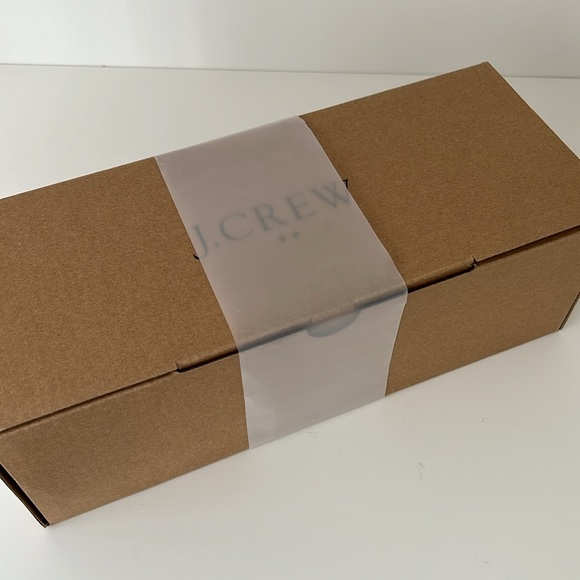 J Crew Pointy Toe Crystal Buckle Holiday Deep Ruby Red Flats Shoe Size 7 1/2 - Picture 5 of 5